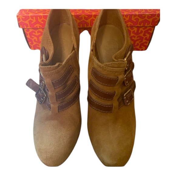 TORY BURCH GABRIEL HIGH WEDGE SHOE - Picture 3 of 6